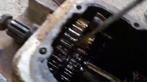 Разборка кпп газ 51