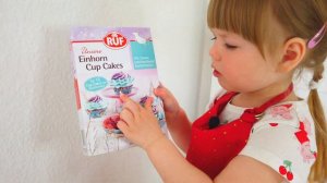 Eva Princess | Ева и мама выпекают кексы Единорог | Cup Cake | DIY | 2021