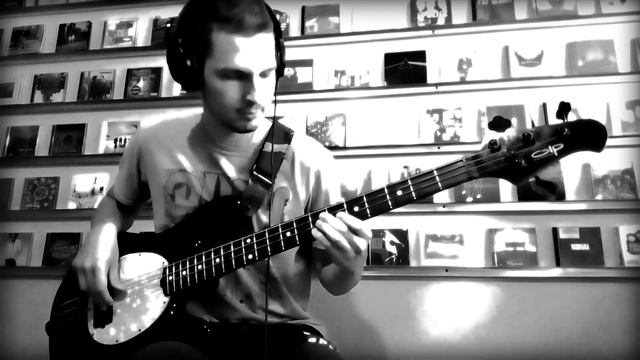Smooth Jazz Funk Bass Jam in G #daniB5000 смотреть онлайн