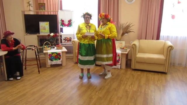 «Яблочный Спас»: праздник в отделении дневного пребывания пенсионеров и инвалидов смотреть онлайн