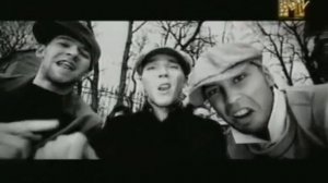 Бандерос   Коламбия Пикчерз не представляет