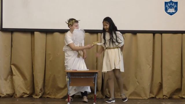 Новогодние спектакли 5-х классов школы №875. Часть 2 смотреть онлайн