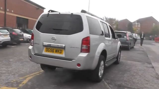 Nissan PATHFINDER 2.5 dCi Aventura 5dr Auto U17785 смотреть онлайн