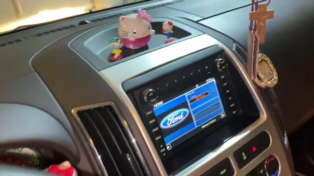 HELLO KITTY CAR TOUR 2021! /WHATS INSIDE MY CAR! смотреть онлайн