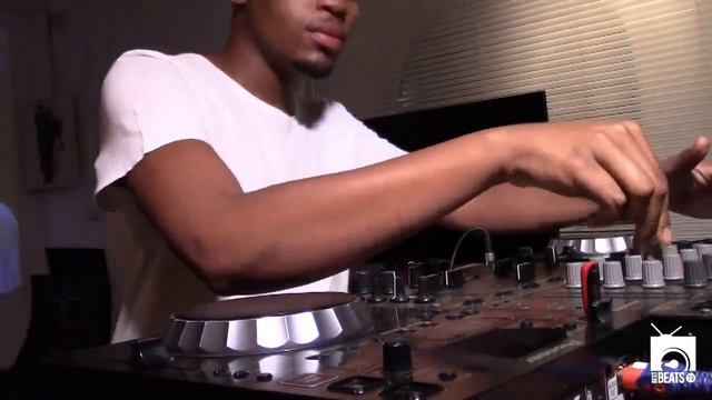 Brazo Wa Afrika with your #LunchTymMix смотреть онлайн