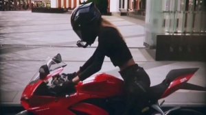 МОТОТАНЯ
Я отрываюсь от Земли