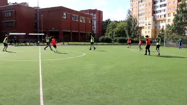 Я СОЗДАЛ ФУТБОЛЬНЫЙ КЛУБ! ПЕРВЫЕ ТРЕНИРОВКИ, СКАНДАЛЫ, СТЫЧКИ // фк спортивный - начало смотреть онлайн