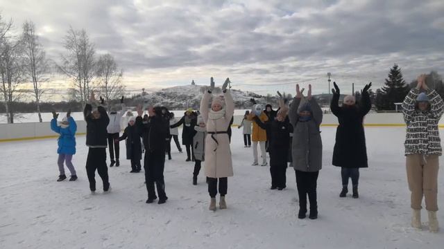 Флешмоб "Мы из Тагила" с участием активистов школ города Нижний Тагил смотреть онлайн