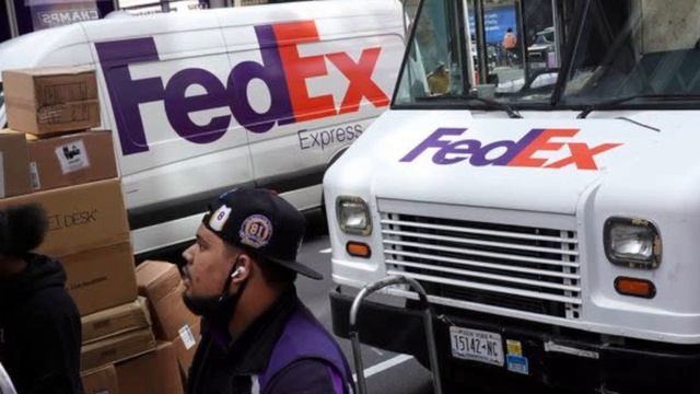 FedEx stock tanks nearly 15% after company withdraws outlook, says year is about to get worse figma смотреть онлайн