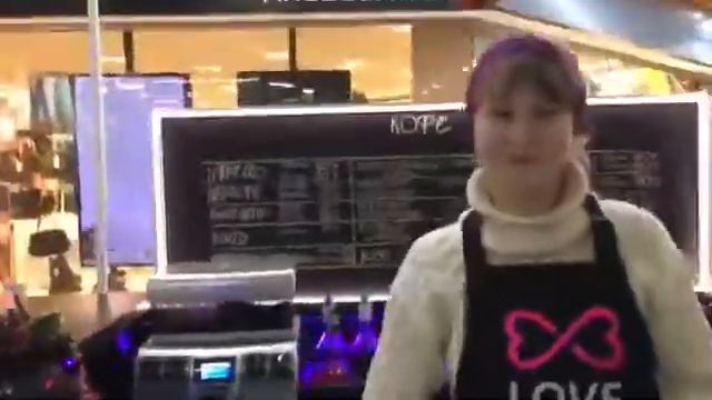 Новогодние настроение LOVE COFFEE смотреть онлайн