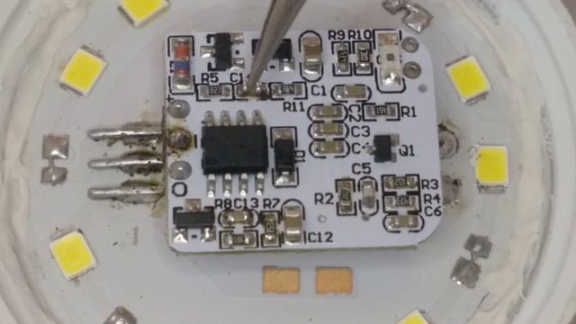Лампочка с микроволновым радар доплеровским датчиком движения смотреть онлайн