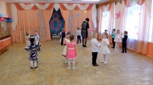 У меня у тебя звонкие ладошки! танец