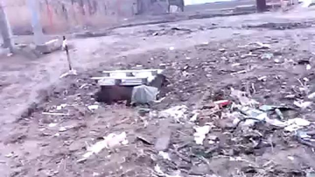 ТЭГ: Грязные дороги в России . Астрахань. март .Дома в городе. смотреть онлайн