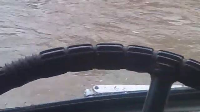 плавающий уазик..... УАЗ смотреть онлайн