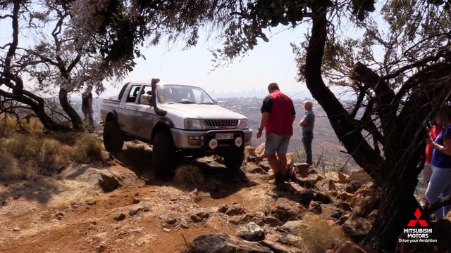 Mitsubishi Motors Free 4x4 Driver Training смотреть онлайн