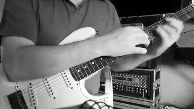 Tapping Theme on Fender Jeff Beck Strat смотреть онлайн