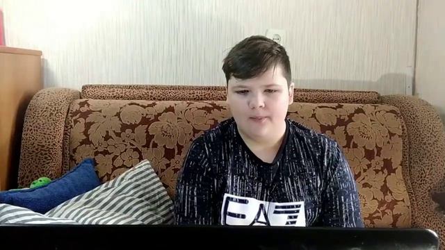 КАКИМ мог бы был быть мой первый СКЕТЧ?!... смотреть онлайн