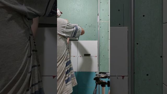 Скрытый люк, практически бесплатно! смотреть онлайн