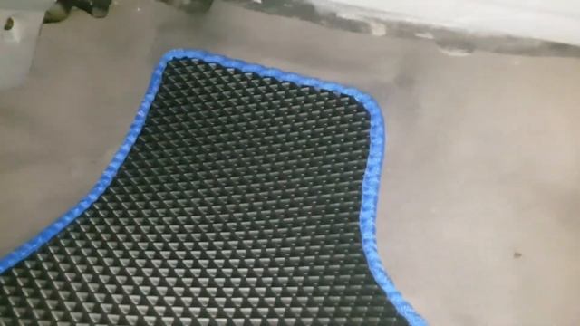 VW GOLF 4. КАК Я ВЫБРАЛ ТАКИЕ КОВРИКИ.... смотреть онлайн