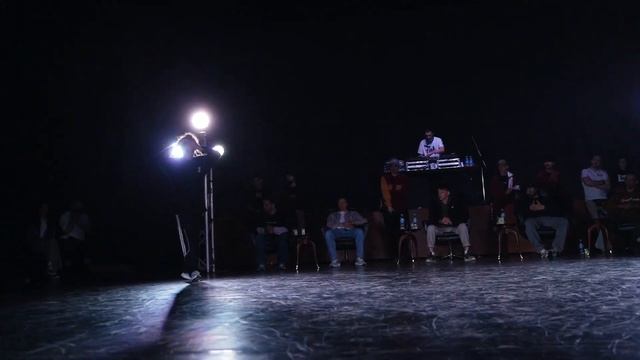 LEELOO VS VOLCHOK | BGIRLS PRO | TOP 8 | XX YEARS ANNIVERSARY "...Хоть Отбавляй!" смотреть онлайн