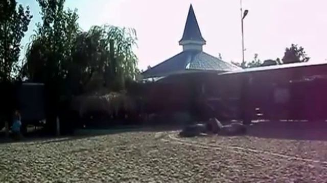 База отдыха.Ворота. Азовское море (Мой файл MOV00729) смотреть онлайн
