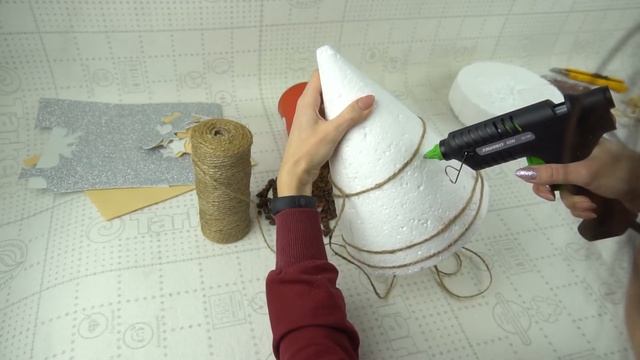 Декоративная елка своими руками. Кофейная елка. DIY/MK смотреть онлайн