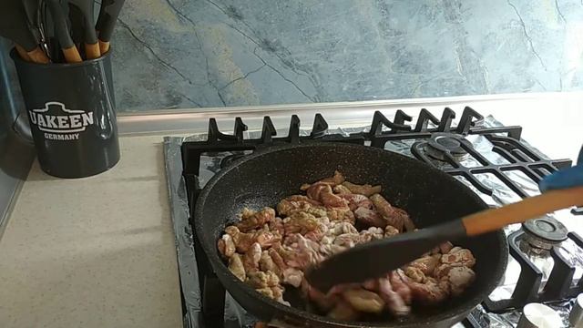 Бефстрогон. Вкусно и очень проста смотреть онлайн