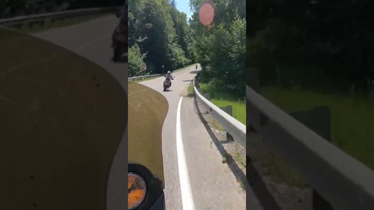 KTM on road #ktm990adventure #ktm1090r #ktmadventure смотреть онлайн