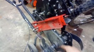 Порвалась цепь в редукторе культиватора ремонт.