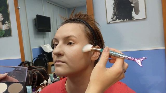 Тон, нанесение консилера, контуринг. смотреть онлайн