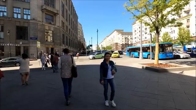 Москва. Прогулка от Манежной площади до Тверского бульвара 18.05.2019 смотреть онлайн