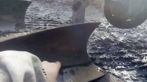 Почему плуг не заглубляется, не лезет в землю. Моё личное мнение.