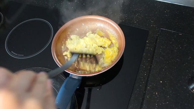 A DAY IN THE LIFE OF A *modern day* HIPPIE смотреть онлайн