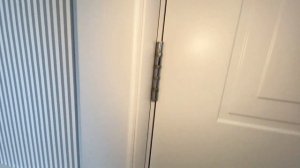 Установка межкомнатных дверей в Краснодаре, открывание в сторону доборов