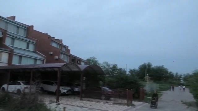 Элиста прогулка на Сити Чесс смотреть онлайн