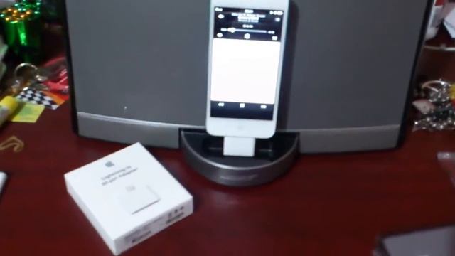 Sounddock BOSE & iPod Touch 5g With Lightning To 30 Pin Adapter Playing & Charging Perfectly!! смотреть онлайн