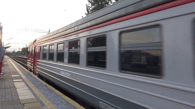Электропоезд ЭД9МК-0053 смотреть онлайн