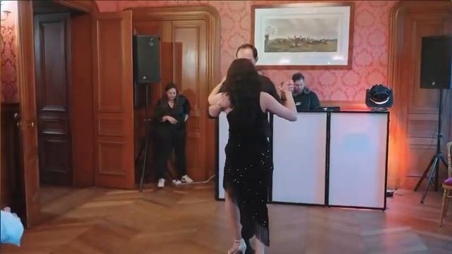 Ouverture de bal sur un Tango Argentin смотреть онлайн