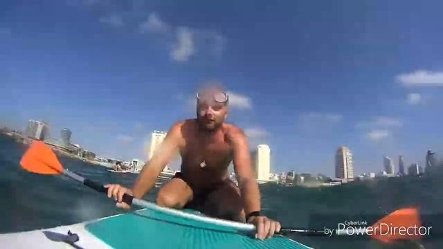 Каяк сменил на сёрф ...первые навыки (даже стоять на доске не умею)))Тель Авив 2018 смотреть онлайн