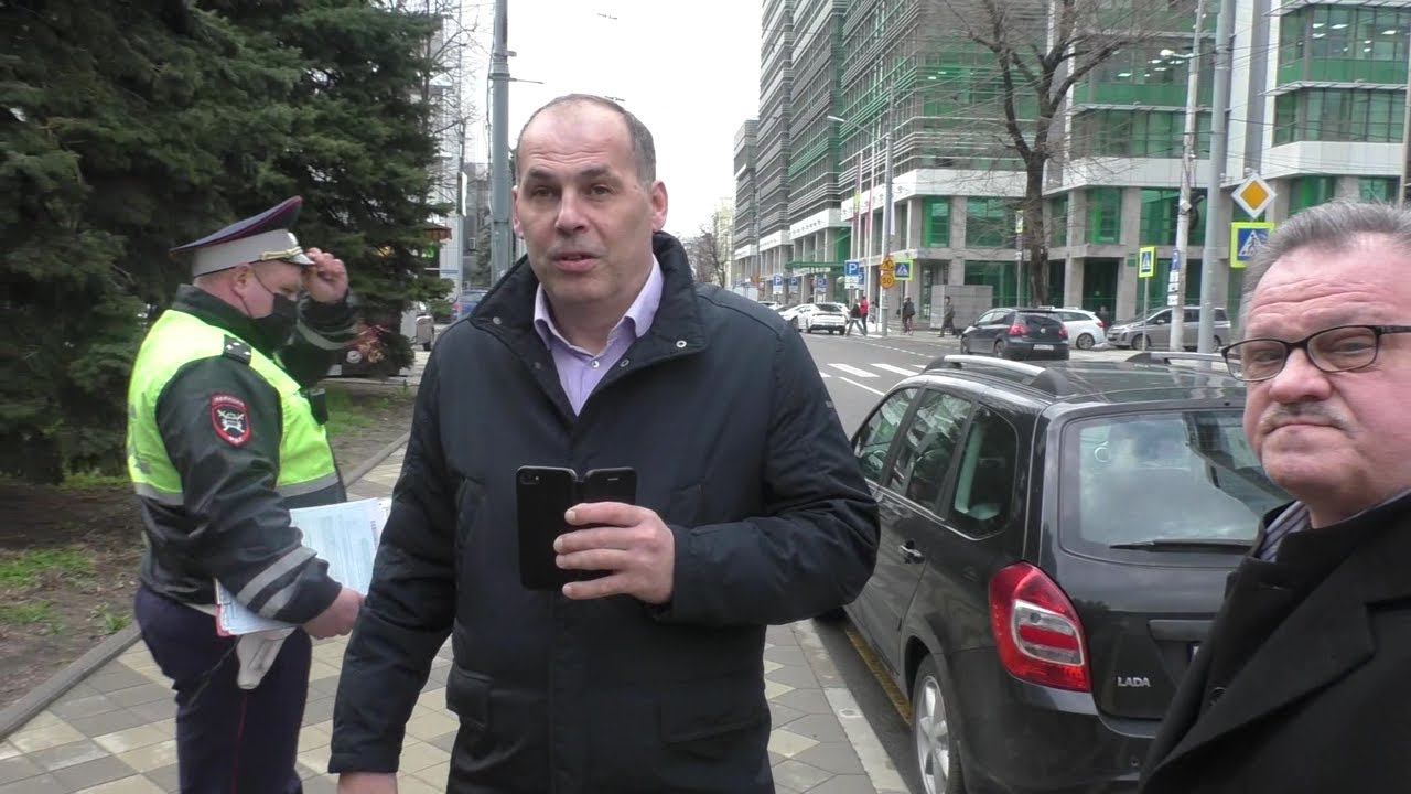 Краснодар. Следак СК покрутил не тем пальцем и дал заднюю. Дядя защитил директора хора и опозорился смотреть онлайн
