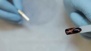 Гель-лак "Кошачий глаз" и новые приемы с магнитами