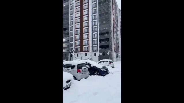 землетрясение в Турции как это было 😥😥 смотреть онлайн