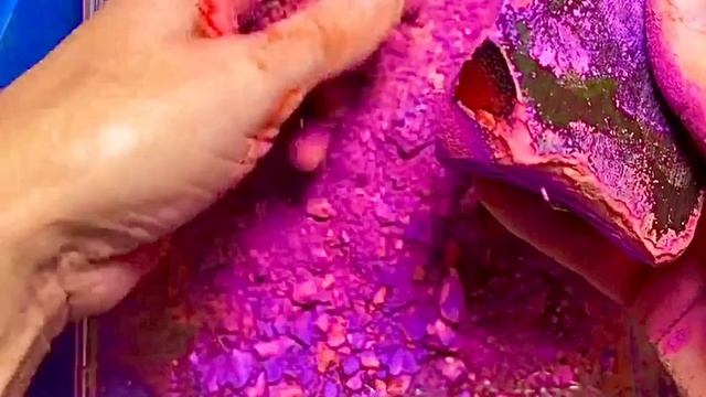 Яркая хрустяшка???