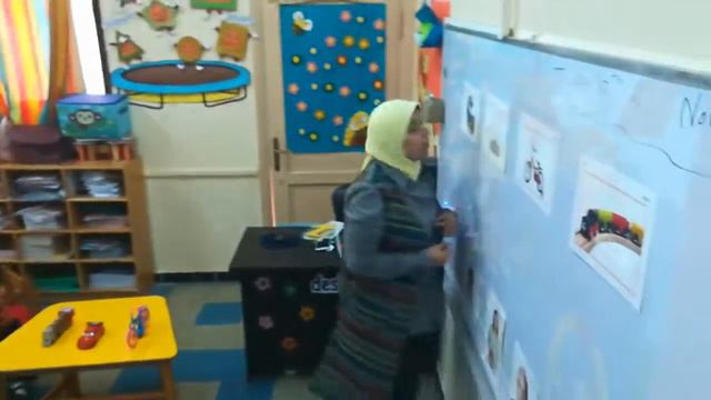 KG 1 Kiwi смотреть онлайн