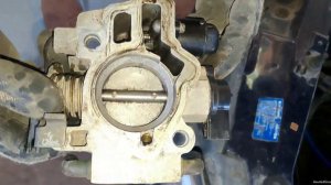 замена дросильной заслонки итросика газа на лада калина 1го покаления
