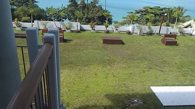 Отель By The Sea Resort (1) смотреть онлайн