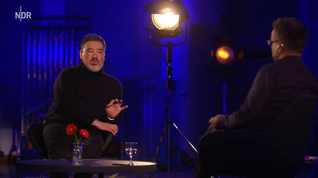 about music #1: What does music mean? | Alan Gilbert & Michail Paweletz | NDR Podcast смотреть онлайн