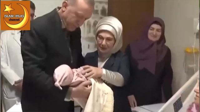 Эрдоган Прочёл Азан,И Дал Имя Новорождённой Девочке.. смотреть онлайн
