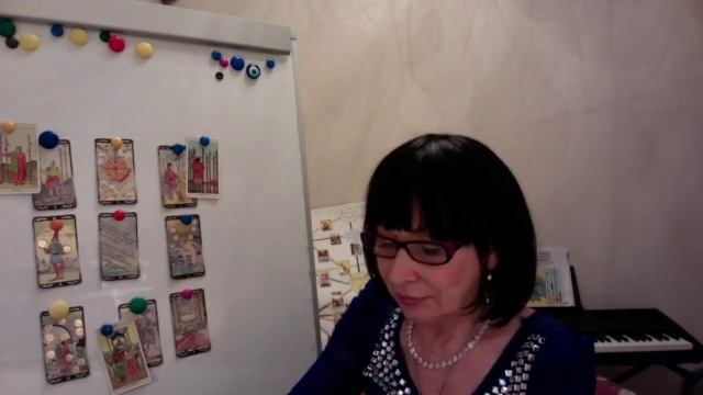 Расклад "Магический квадрат" на трёх колодах смотреть онлайн