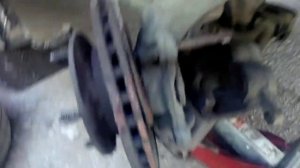 Замена передних тормозных дисков Форд Транзит 2.4 2008 год.

#тормозныедиски#замена#фордтранзит